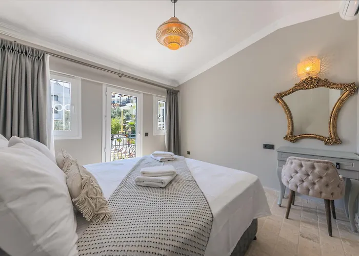 Sun Elite Kalkan 别墅 *